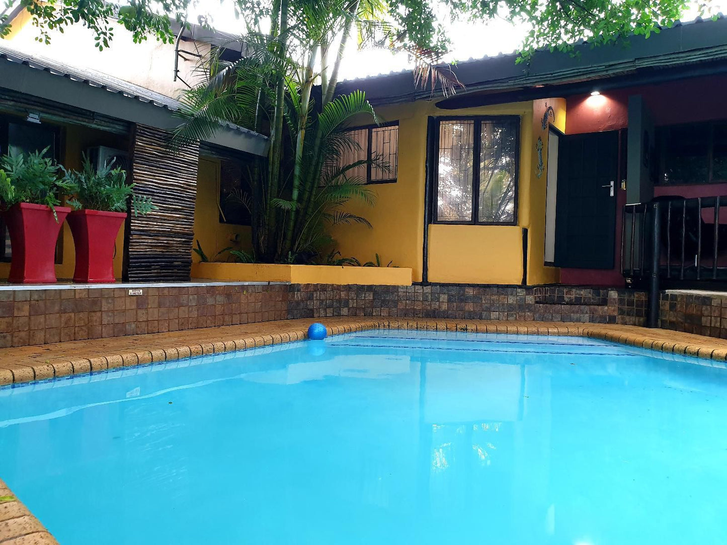 Umlilo Lodge, Standard Room, Swimming Pool