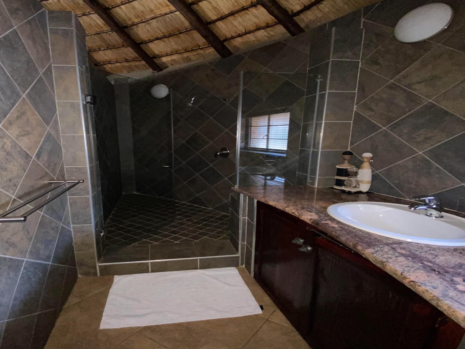 Umlondolozi Game Farm Vaalwater Limpopo Province South Africa Bathroom