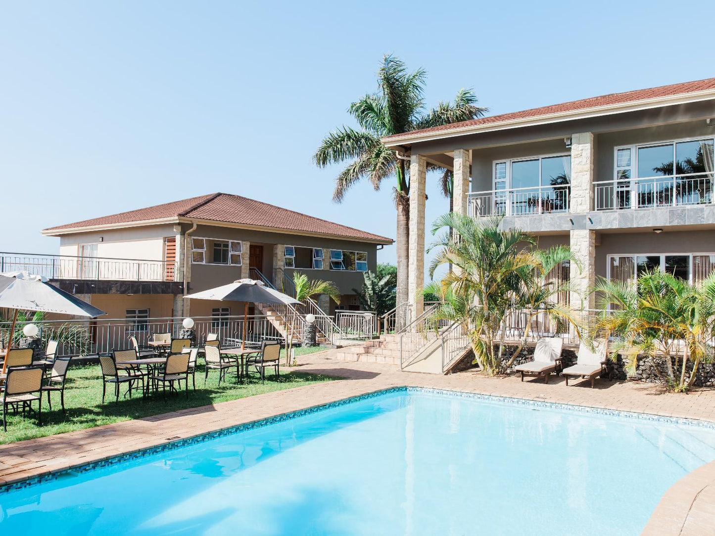 Umthunzi Hotel & Conference, House, Building, Architecture, Palm Tree, Plant, Nature, Wood, Swimming Pool