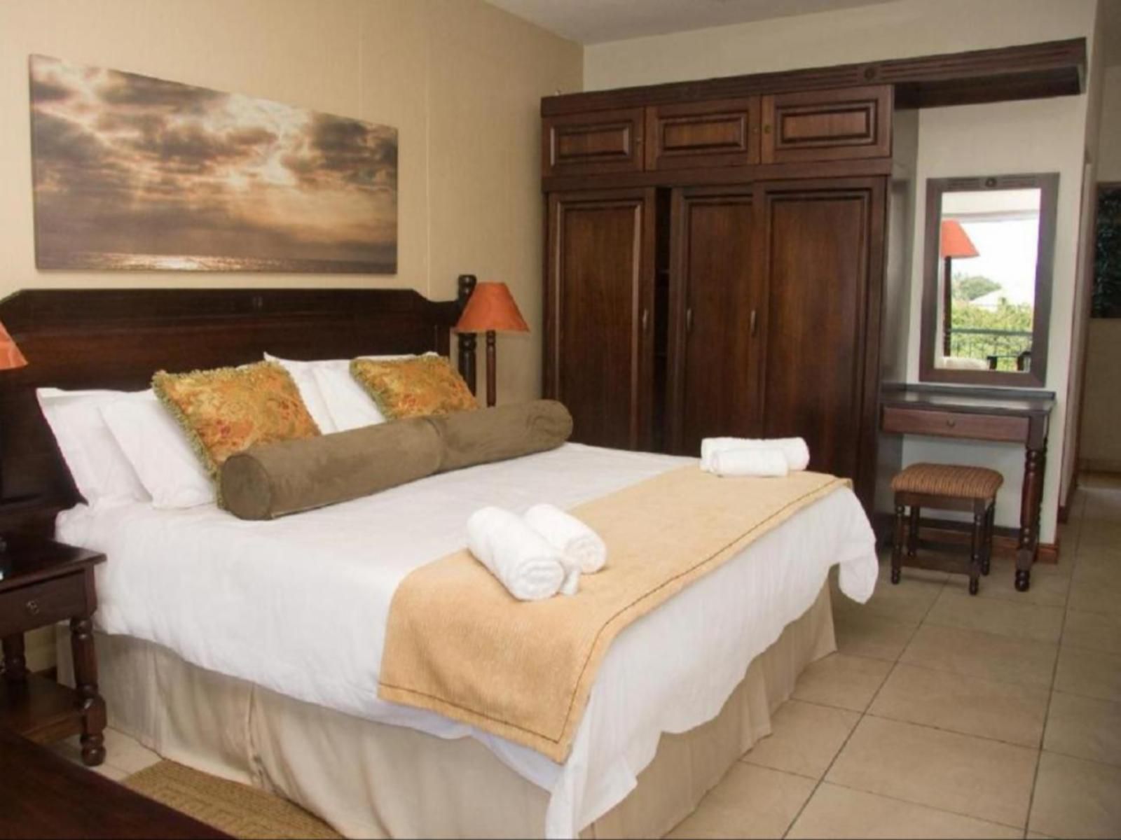 Umthunzi Hotel & Conference, Deluxe Rooms, Sepia Tones