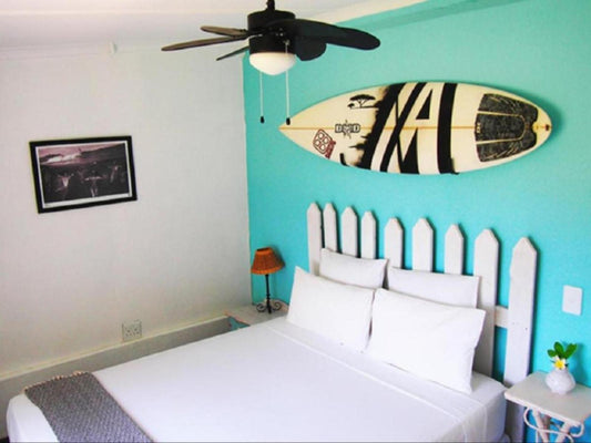 Beach View - Queen Bed @ Umzumbe Surf House