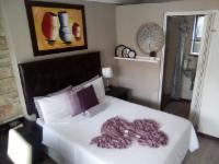 Luxury Queen Room @ Unathi Guest Lodge