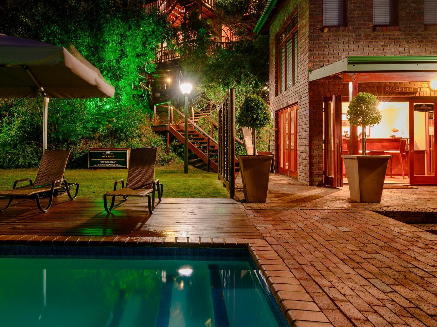 Under The Boardwalk B&B Guest House, Colorful, House, Building, Architecture, Swimming Pool