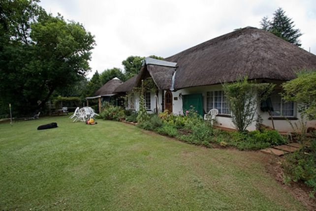 Under The Berg Bandb And Backpacker Underberg Kwazulu Natal South Africa Building, Architecture, House