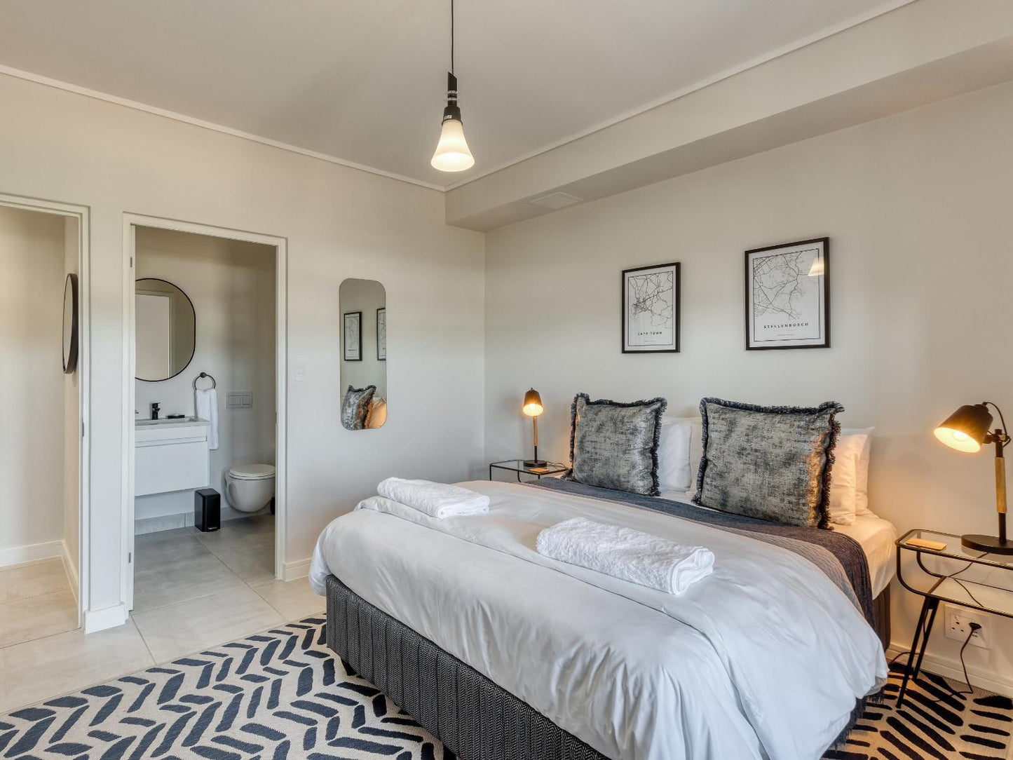 Uniquestay Paardevlei Square 2 Bedroom Apartment Firgrove Rural Somerset West Western Cape South Africa Bedroom