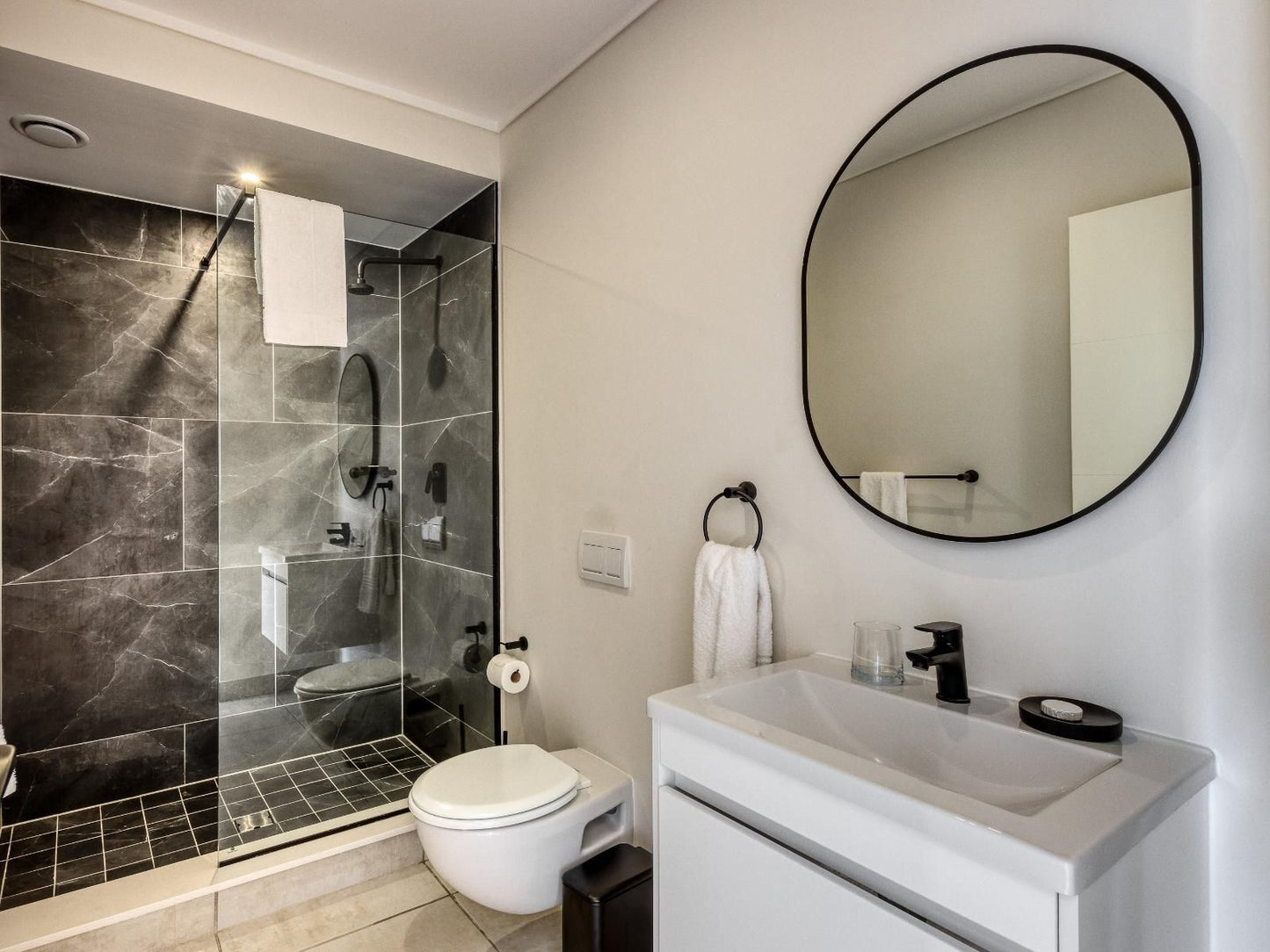 Uniquestay Paardevlei Square 2 Bedroom Apartment Firgrove Rural Somerset West Western Cape South Africa Bathroom