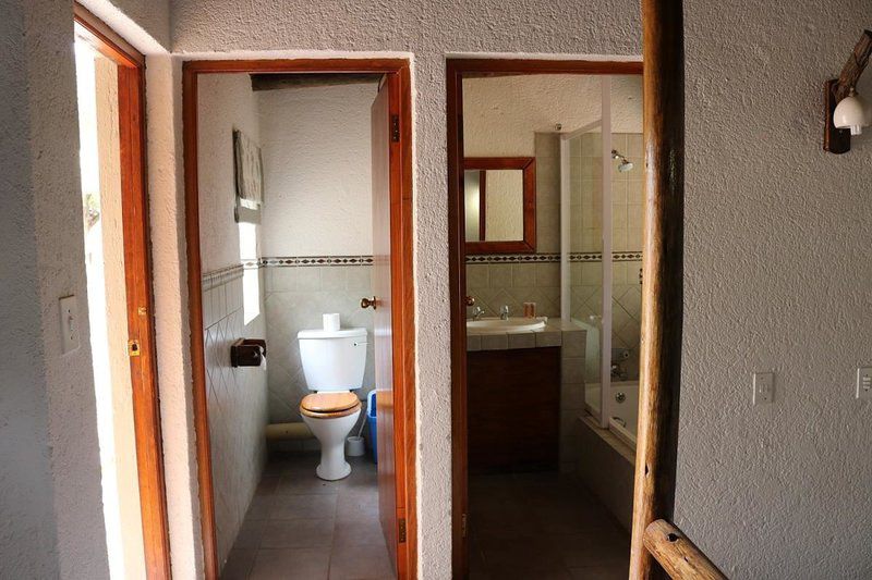 Unit 255 B Kiewiet Mabalingwe Nature Reserve Bela Bela Warmbaths Limpopo Province South Africa Bathroom