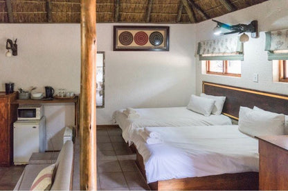 Unit 270 A Tarentaal Mabalingwe Nature Reserve Bela Bela Warmbaths Limpopo Province South Africa Bedroom