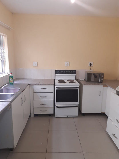 Unit 52 Holzner Gardens Marianhill Pinetown Kwazulu Natal South Africa Kitchen