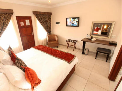 Standard Double Room @ Usambara Lodge