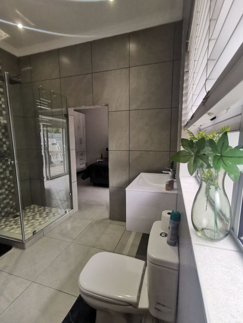 Utopia Guest House Alberante Johannesburg Gauteng South Africa Unsaturated, Bathroom