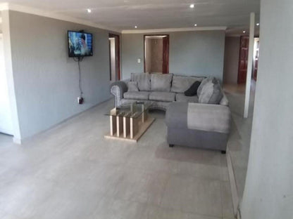 Five Bedroom Villa @ Vaal Marina Resort