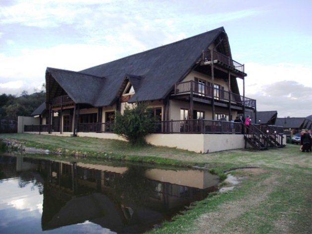 Vaal De Sioleh Parys Free State South Africa Building, Architecture, Half Timbered House, House