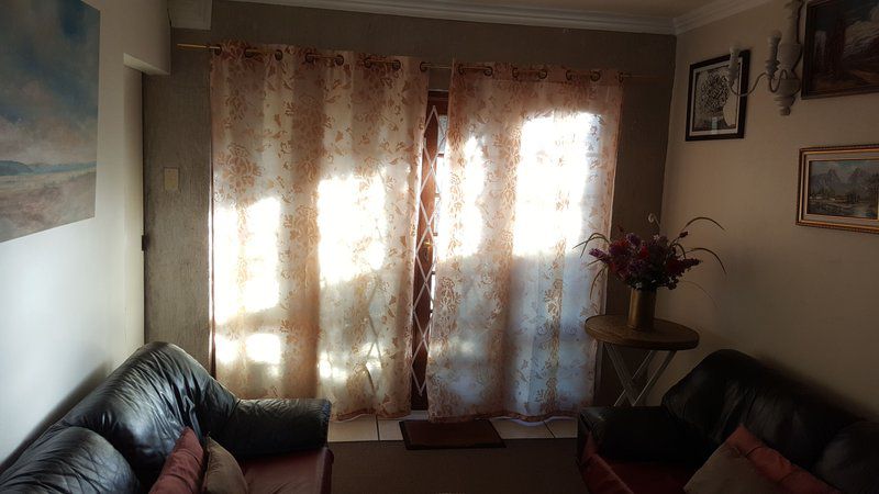 Valentina Dan Pienaar Bloemfontein Free State South Africa Living Room