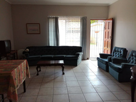 Valentinajb Ec Jeffreys Bay Eastern Cape South Africa Living Room