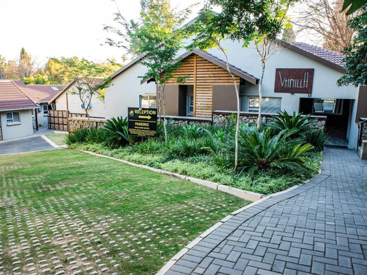 Vanilla Guesthouse Randpark Ridge Johannesburg Gauteng South Africa House, Building, Architecture, Palm Tree, Plant, Nature, Wood, Garden