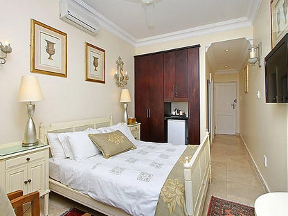 Luxury Double Room @ Vetho House
