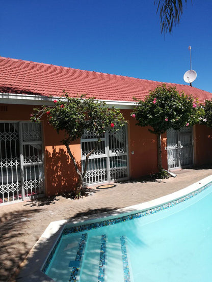 Vetra Amour Guesthouse Coffee Shop Carters Glen Kimberley Northern Cape South Africa House, Building, Architecture, Swimming Pool