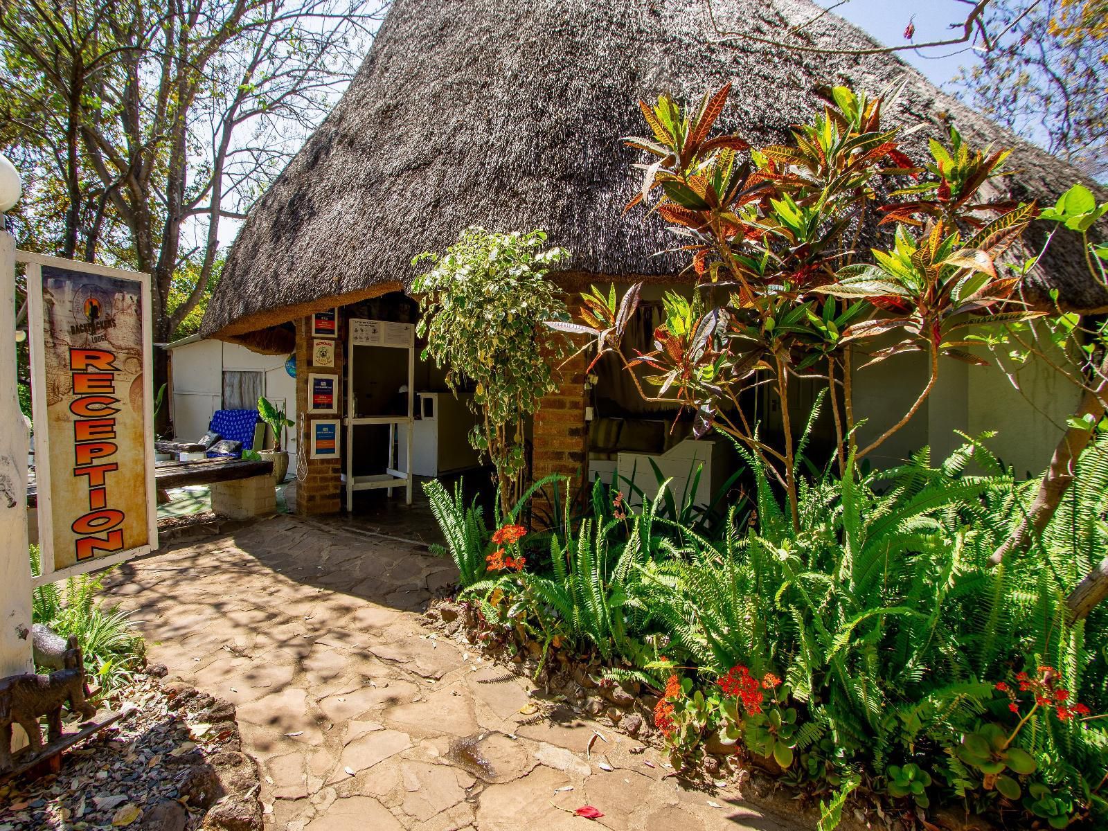 Victoria Falls Backpackers Lodge