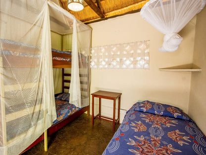 Victoria Falls Backpackers Lodge, Attic Dorm, Bedroom