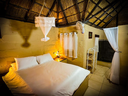 Victoria Falls Backpackers Lodge, Twin Room (seperate bathrooms), Bedroom