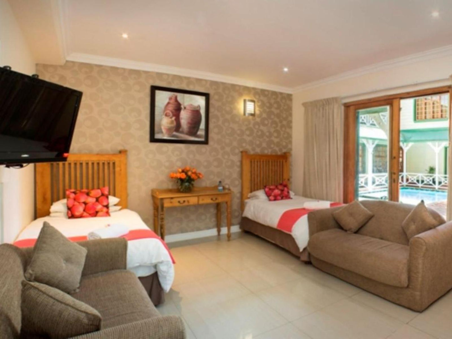 2 Semi Self-catering Family Room @ Victoria & Alfred Guest House