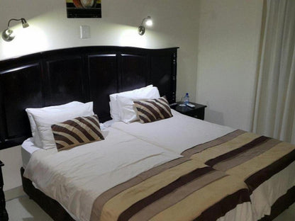 Standard Twin Rooms @ Victoria & Alfred Guest House