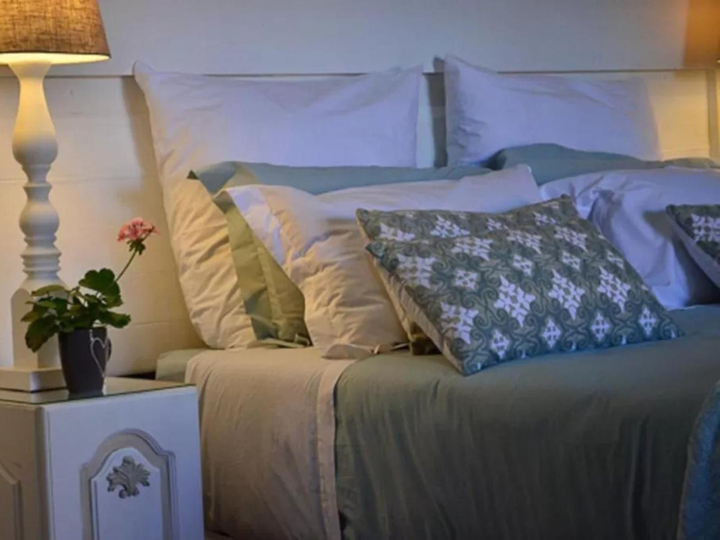 Villa Contessa, Antonio Banderas, Bedroom