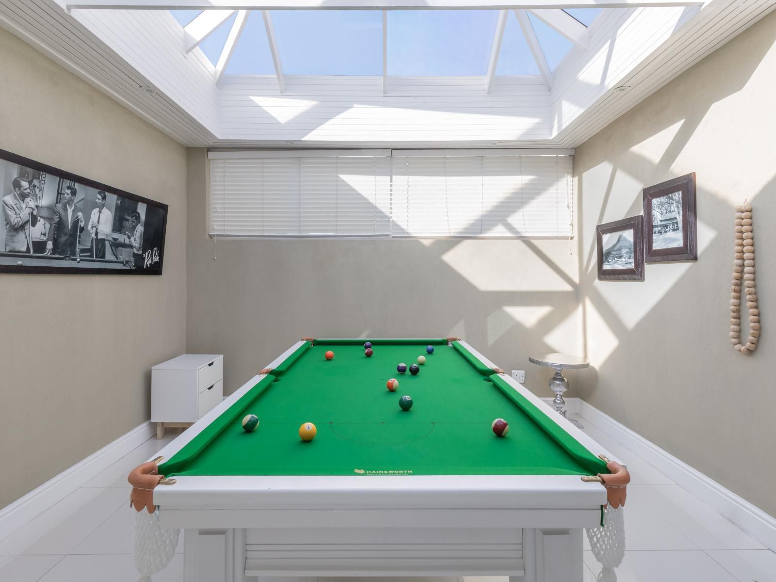 Villa Galazzio, Ball, Sport, Ball Game, Billiards