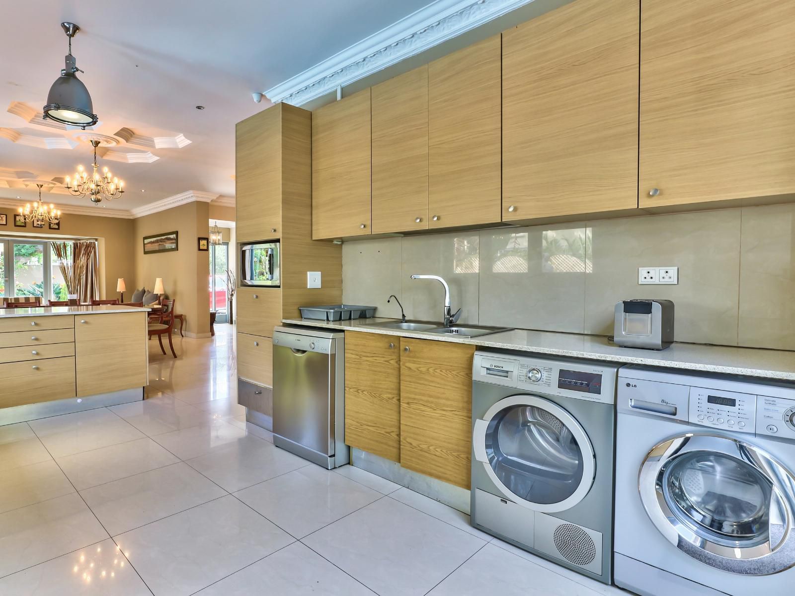 Villa Jesdene, Kitchen