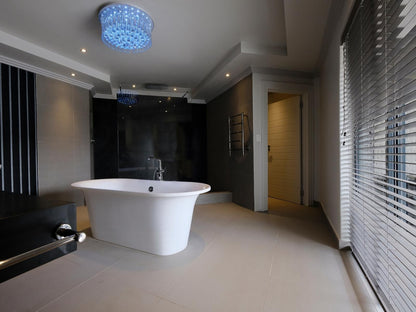 Villa Moyal, Luxury Hotel Room 6, Bathroom