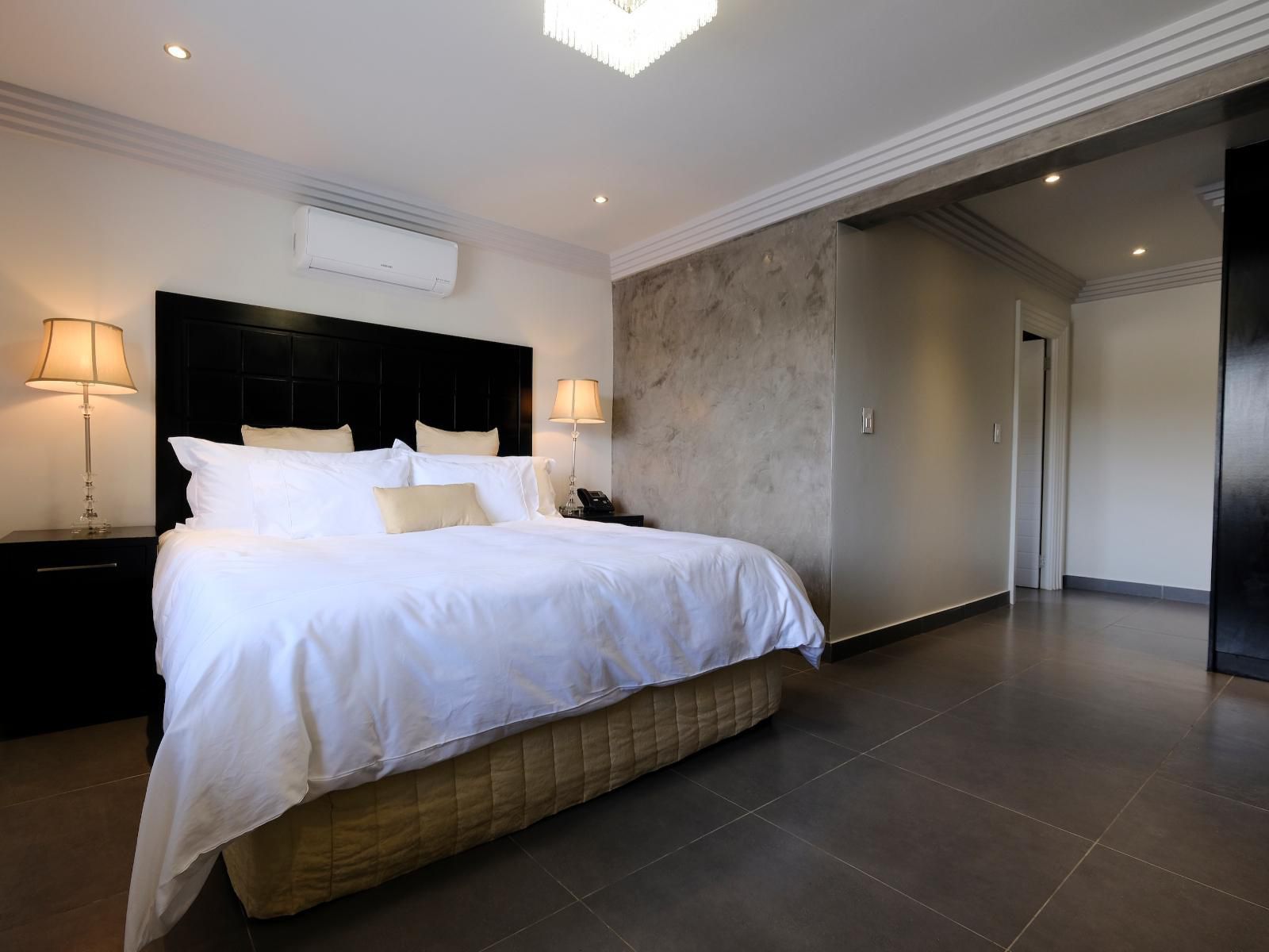 Villa Moyal, One Bedroom Luxury Apartment 12, Bedroom