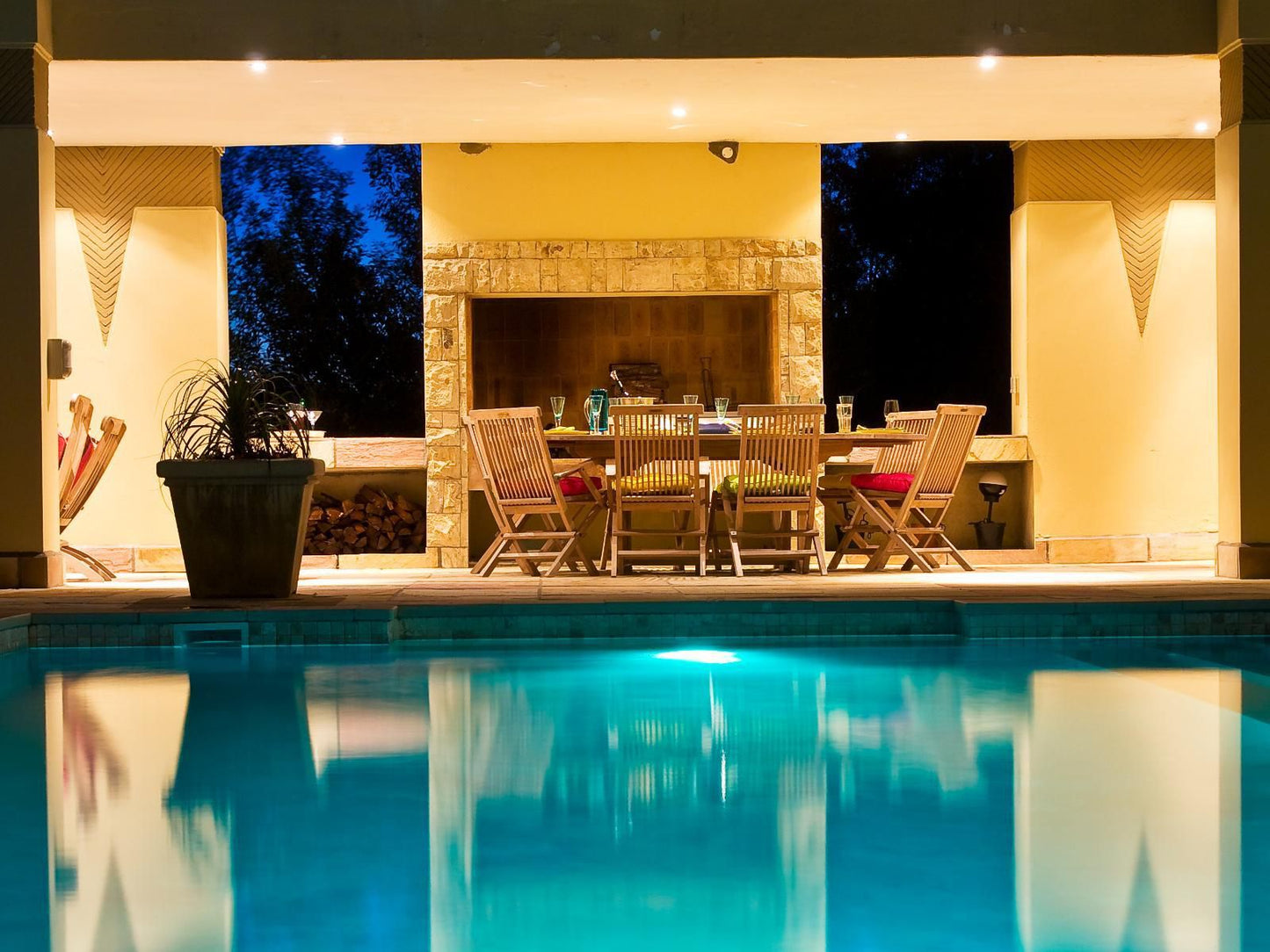 Villa Paradisa, Colorful, Swimming Pool