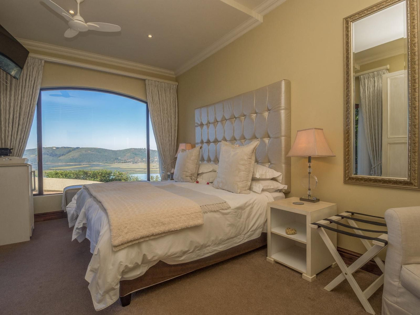 Villa Paradisa, SEA URCHIN SUITE, Bedroom