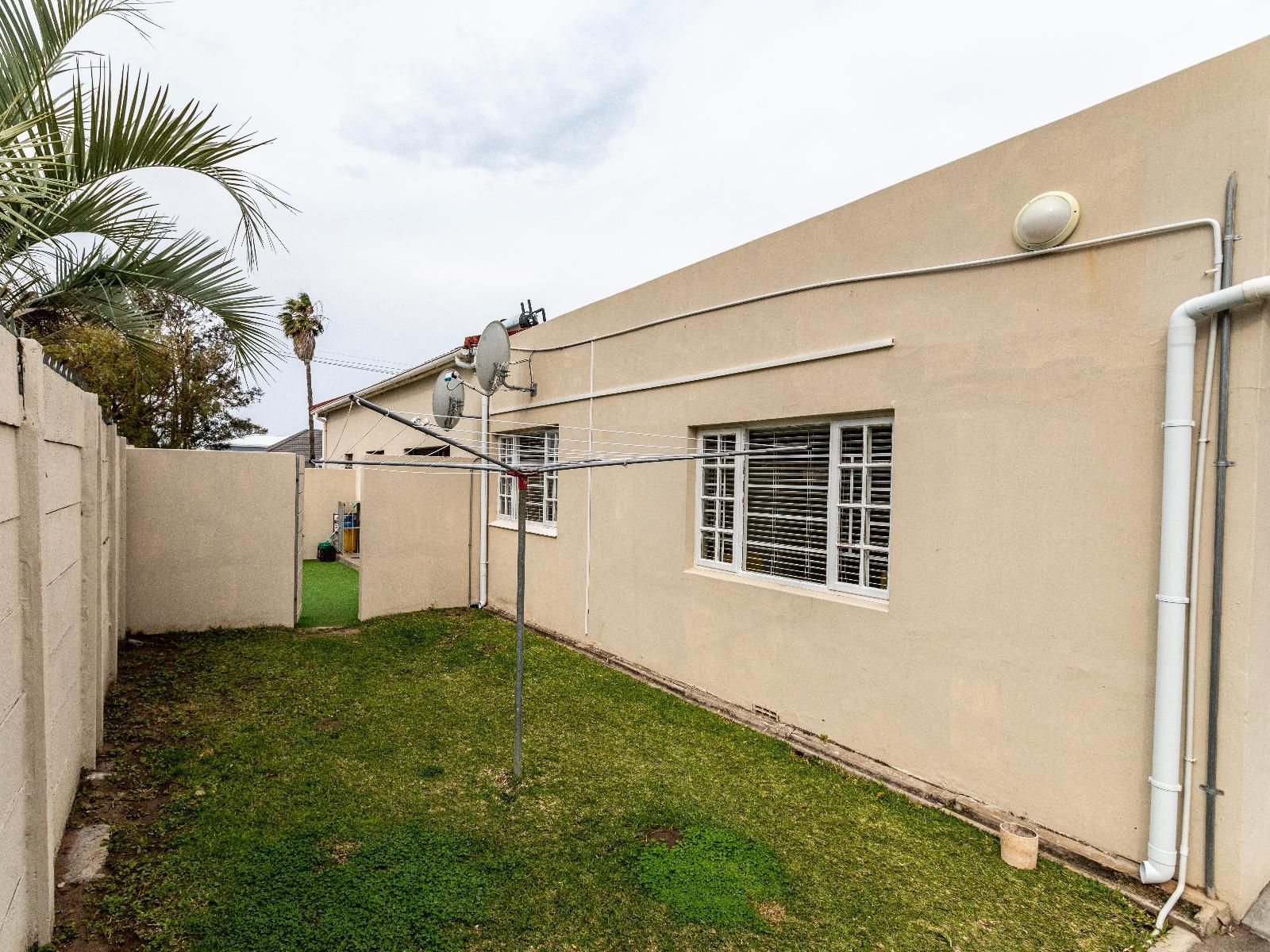 Villa Seren Berea El East London Eastern Cape South Africa House, Building, Architecture, Palm Tree, Plant, Nature, Wood