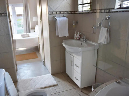Villa Vredenrust Fichardt Park Bloemfontein Free State South Africa Unsaturated, Bathroom