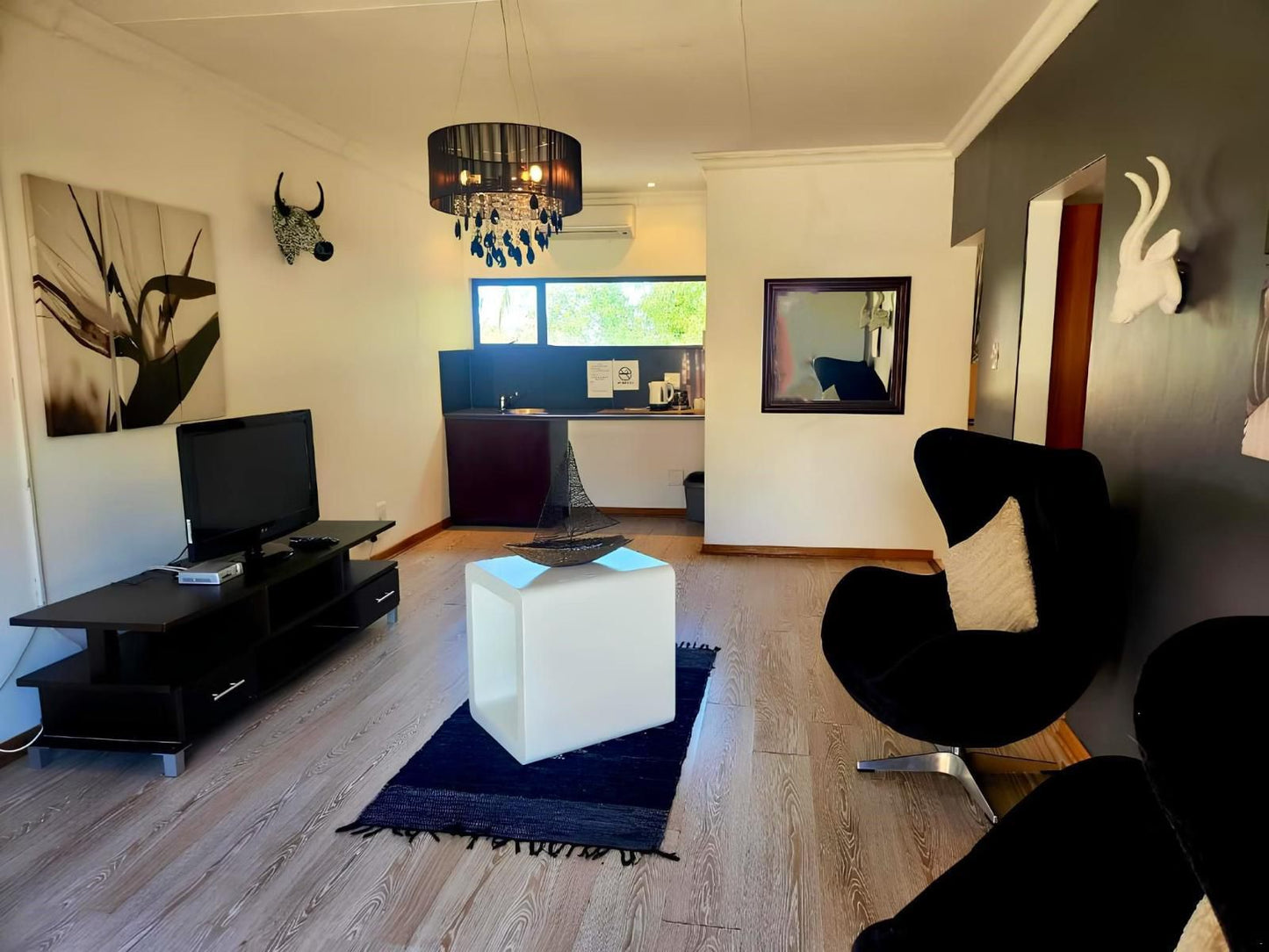 Villa Mexicana Guesthouse Ernestville Kimberley Northern Cape South Africa Living Room
