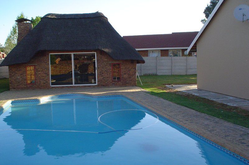 Villa Sher Guest House Duvha Park Witbank Emalahleni Mpumalanga South Africa Swimming Pool