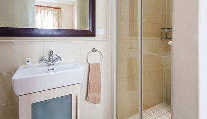 Vino Self Catering Apartment Stellenbosch Central Stellenbosch Western Cape South Africa Bathroom