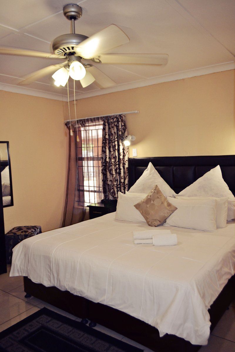 Visit Vakasha Guest Lodge 1 Witbank Emalahleni Mpumalanga South Africa Bedroom