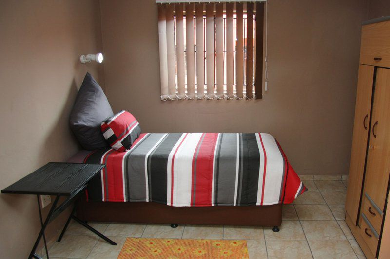 Visit Vakasha Guest Lodge 3 Witbank Emalahleni Mpumalanga South Africa Bedroom