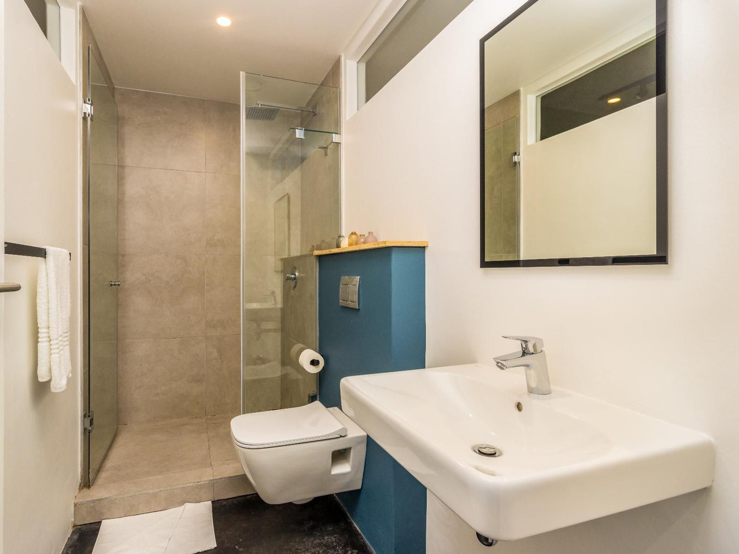 Vistablu By Hostagents Schotsche Kloof Cape Town Western Cape South Africa Bathroom