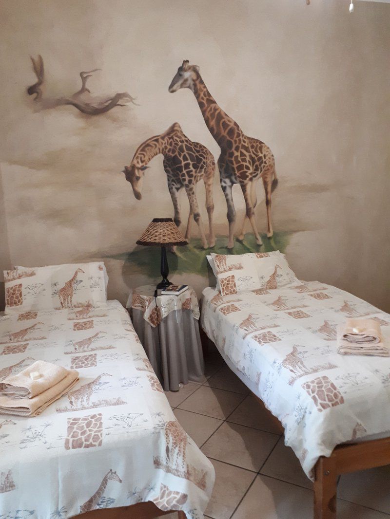Vivian S Cottage Rietfontein Pretoria Tshwane Gauteng South Africa Giraffe, Mammal, Animal, Herbivore, Bedroom