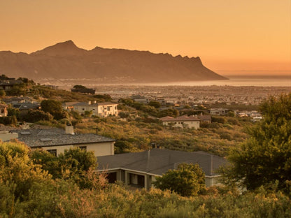 Vrede Self Catering, Sepia Tones, Framing