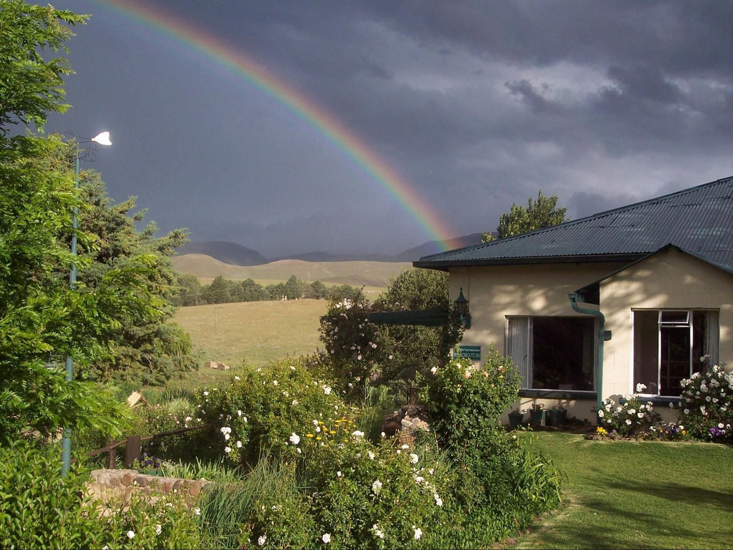 Walkerbouts Inn - Rhodes, Rainbow, Nature