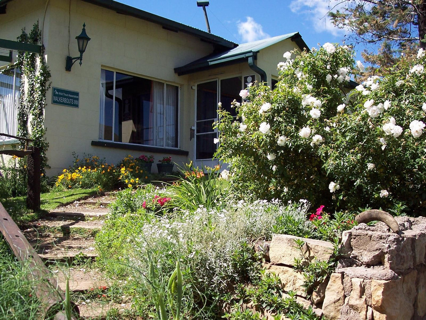 Walkerbouts Inn - Rhodes, House, Building, Architecture, Plant, Nature, Garden