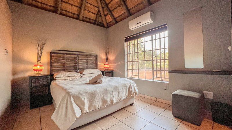 Walking Tall Private Bush Retreat Marloth Park Mpumalanga South Africa Bedroom