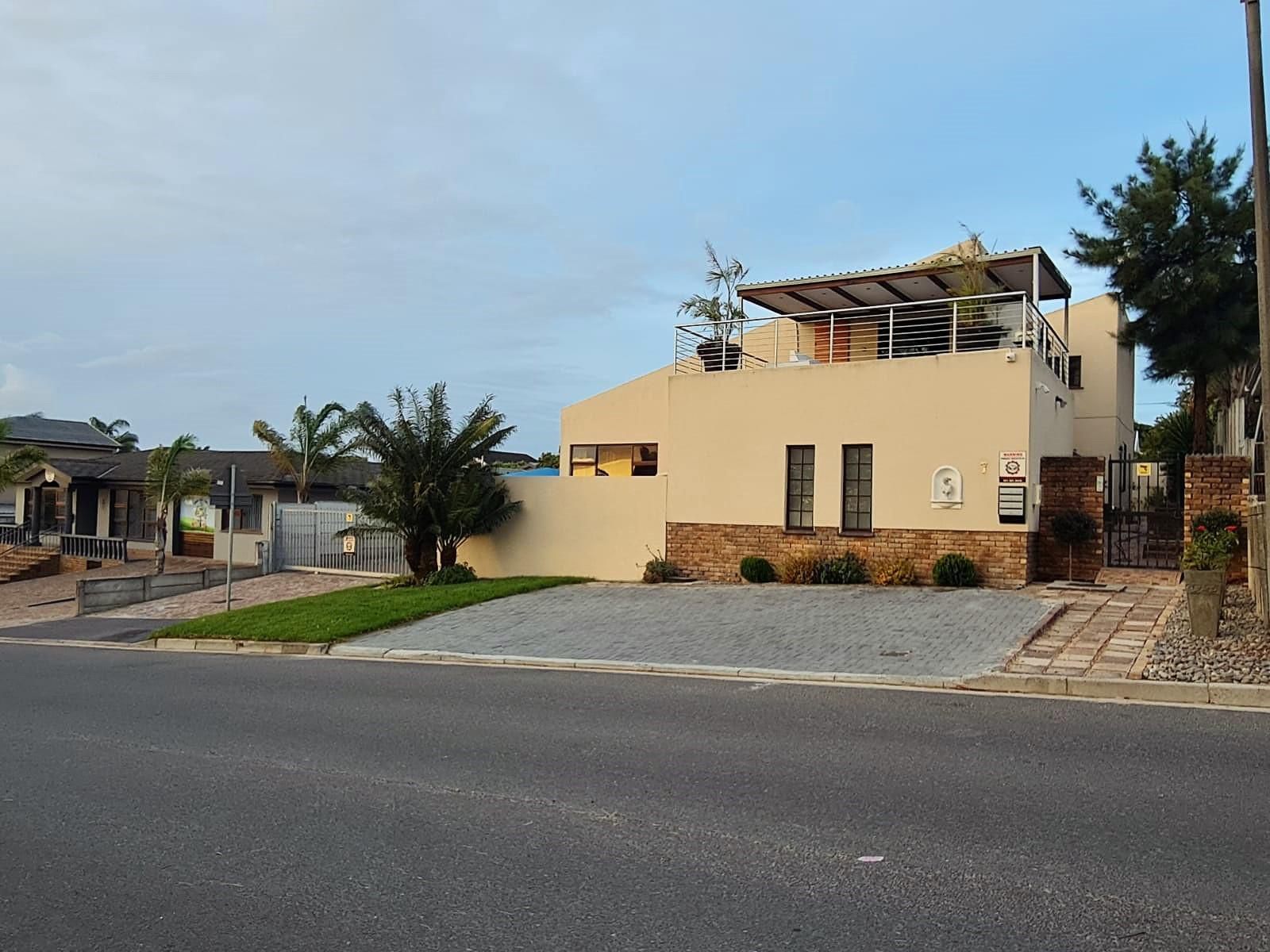 Walters Lane Luxury Accommodation, House, Building, Architecture, Palm Tree, Plant, Nature, Wood