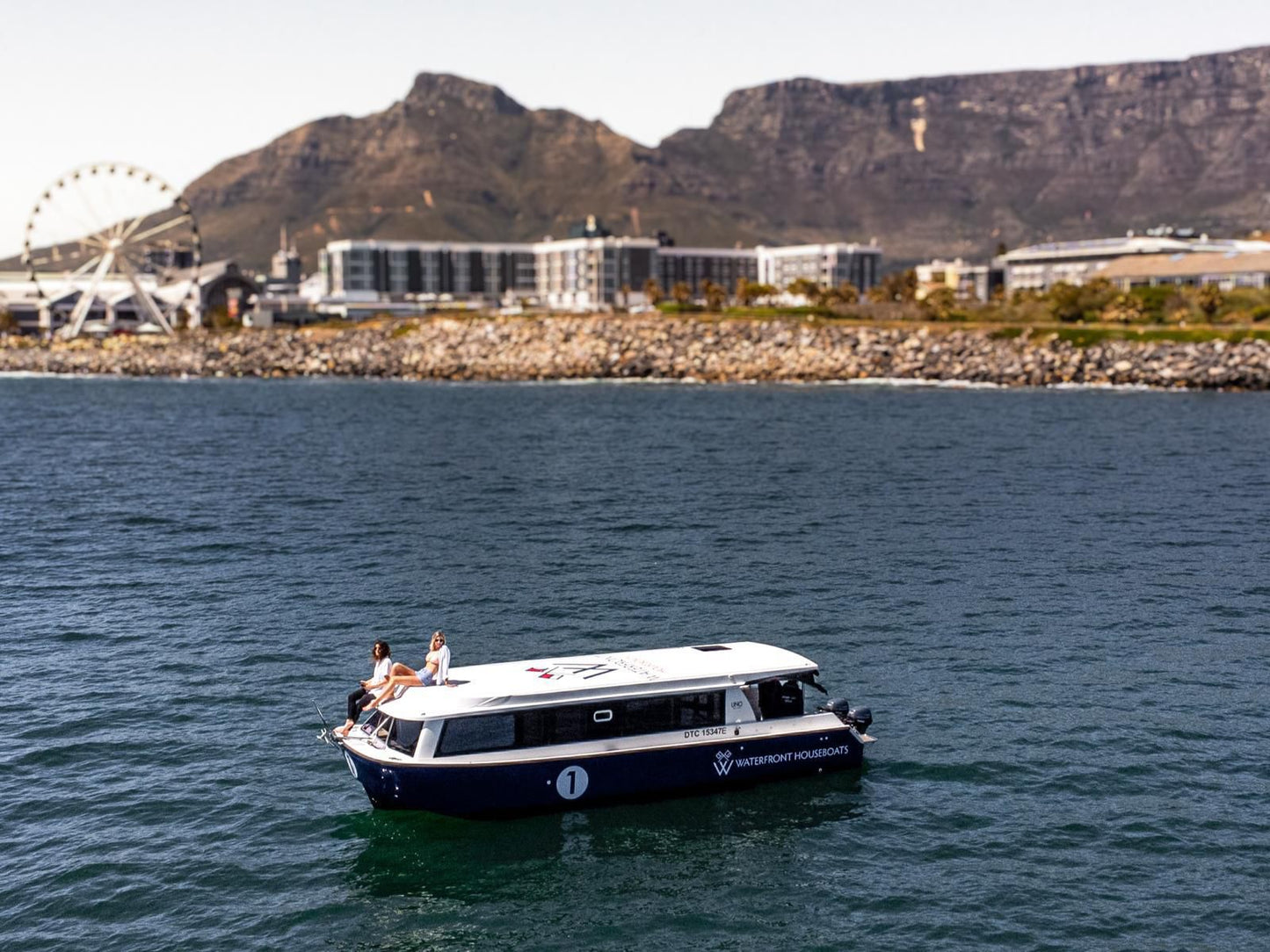 Waterfront Houseboats, Vehicle