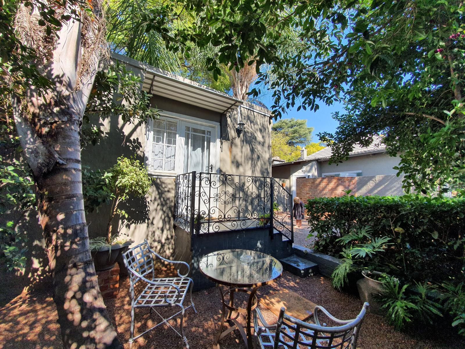 Waterhouse - 230 Bourke, PETUNIA, House, Building, Architecture, Garden, Nature, Plant